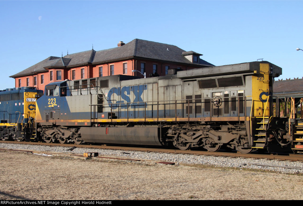 CSX 223